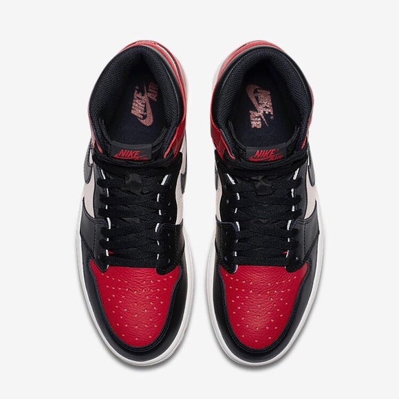 Retro Air Jordan 1’s Breds - Picture 6 of 7
